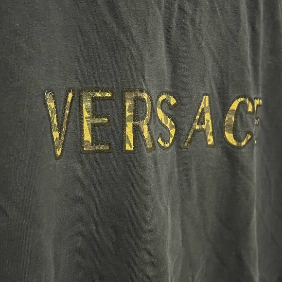 Versace Shirt - Picture 2 of 10